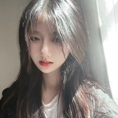 阿鹦爱说笑